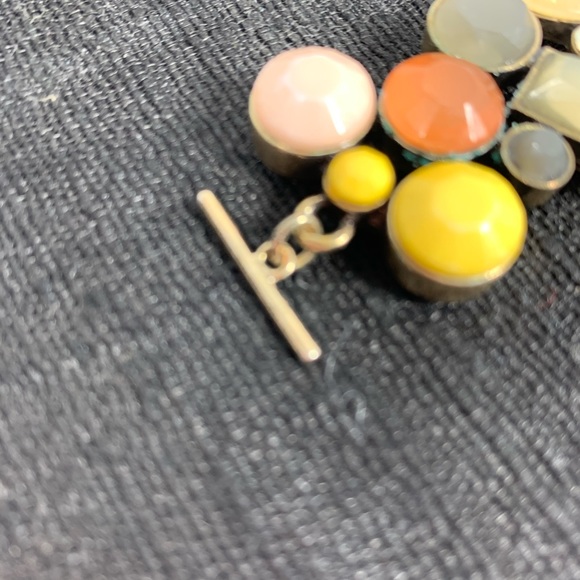 LOFT bracelet multi colored & gold toggle closure - Picture 5 of 6